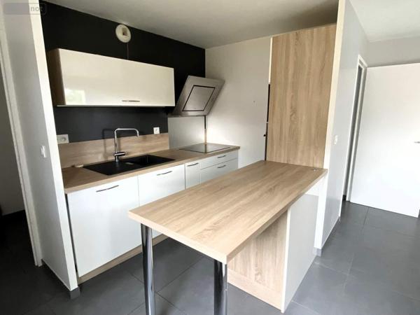 Appartement à louer à Saint-Erblon en Ille-et-Vilaine (35230), ref : 019/5554