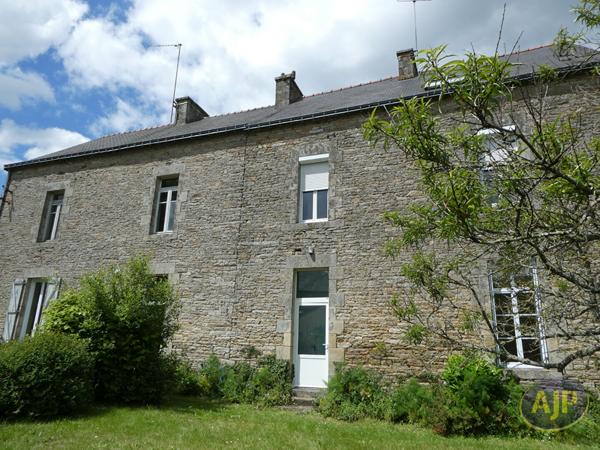 Vente immeuble Plumelec : 139 295 € - AJP Immobilier Plumelec
