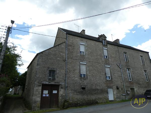 Vente immeuble Plumelec : 139 295 € - AJP Immobilier Plumelec