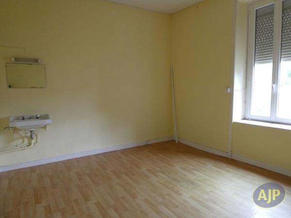 Vente immeuble Plumelec : 139 295 € - AJP Immobilier Plumelec