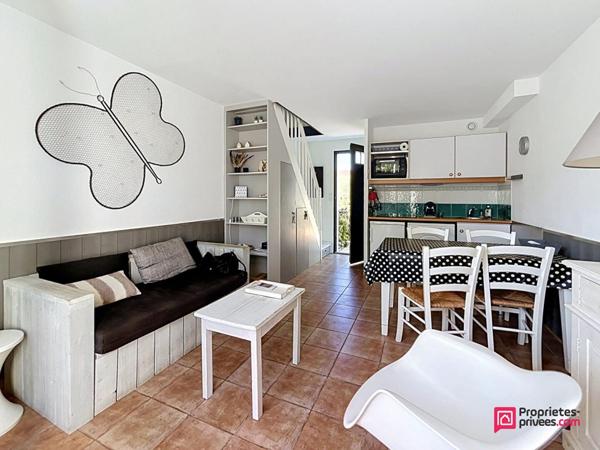 ARS EN RE - MAISON 2 CHAMBRES 40m2 AVEC JARDINET, PISCINE ET STATIONNEMENT
