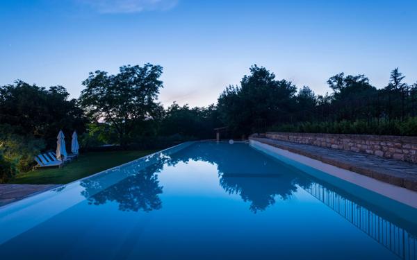 Maison à vendre    28 pièces •  Uzès