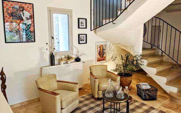 Maison à vendre    28 pièces •  Uzès