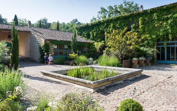 Maison à vendre    28 pièces •  Uzès