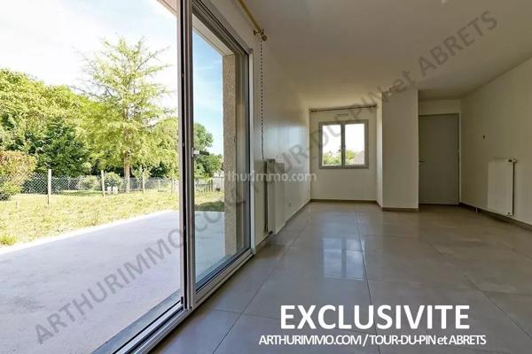 Vente                                                      Maison
                        
                     4 pièces                      99 m2                     à La Tour-du-Pin