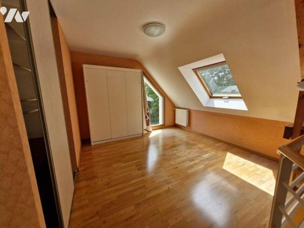 Maison à Vendre à Cesson-Sévigné (35510) en Ille-et-Vilaine (35)

À Cesson-Sévigné, cette mai...