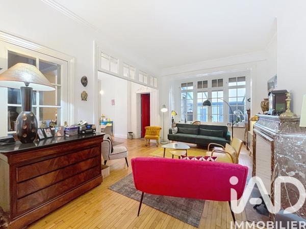 Maison à vendre 9 pièces 239 m² Douai