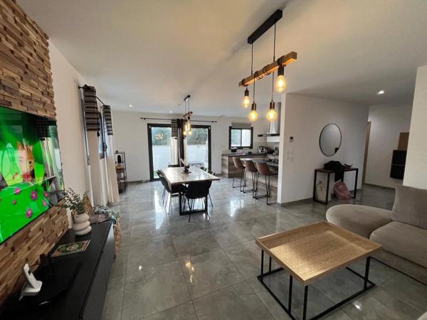 Vente Villa 5 pièces 125 m2 à Canohès