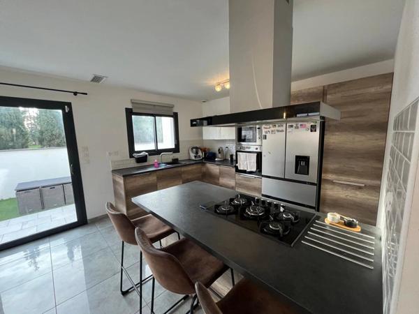 Vente Villa 5 pièces 125 m2 à Canohès