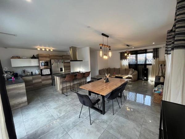 Vente Villa 5 pièces 125 m2 à Canohès