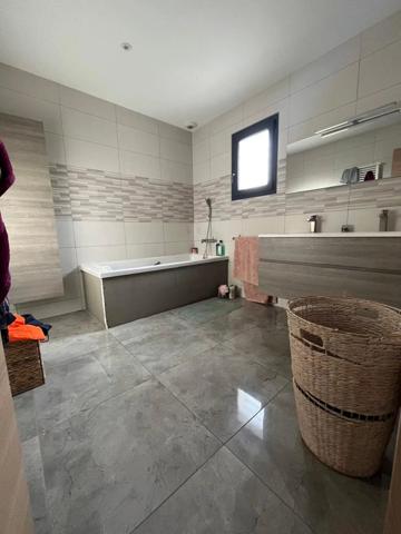 Vente Villa 5 pièces 125 m2 à Canohès