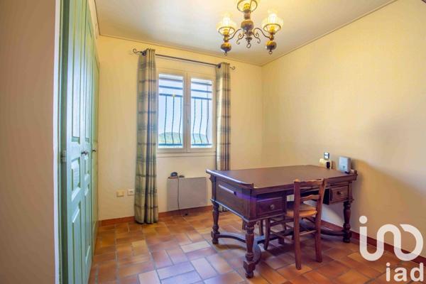 Maison à vendre 8 pièces 223 m² Rochefort-du-Gard