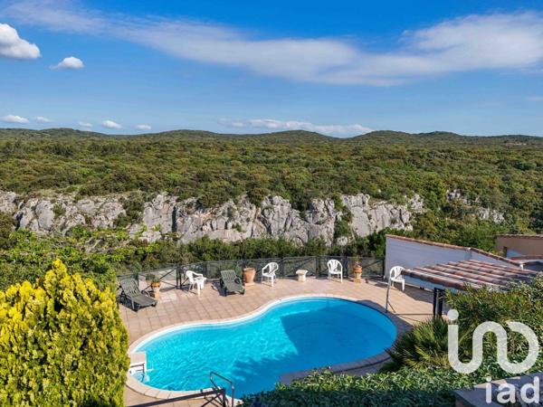 Maison à vendre 8 pièces 223 m² Rochefort-du-Gard