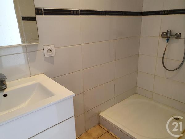 Immeuble à vendre  140 m2 MARIGNANE - 13