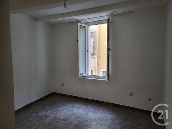 Immeuble à vendre  140 m2 MARIGNANE - 13