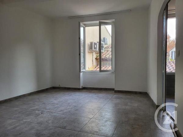 Immeuble à vendre  140 m2 MARIGNANE - 13