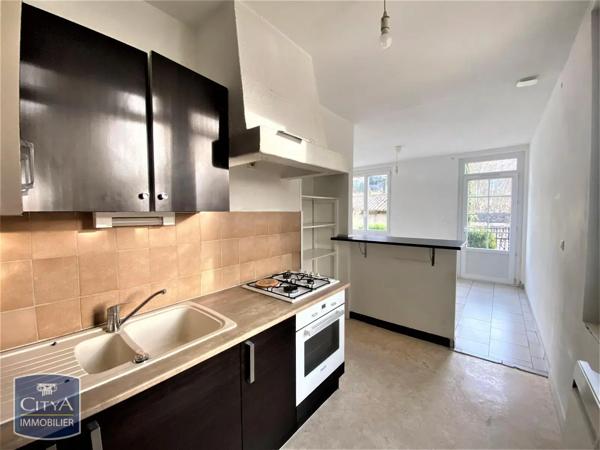 Maison à louer 3 pièces 65.95m² Fontaine-de-Vaucluse (84800)