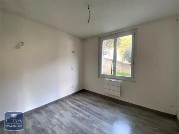 Maison à louer 3 pièces 65.95m² Fontaine-de-Vaucluse (84800)