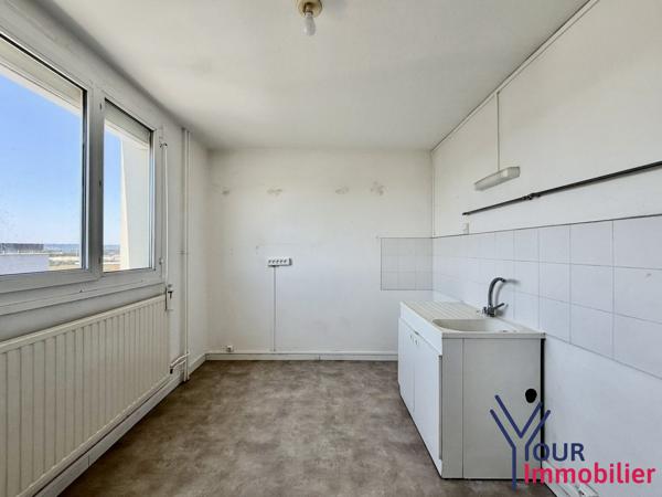Appartement à vendre, 3 pièces - Meyzieu 69330