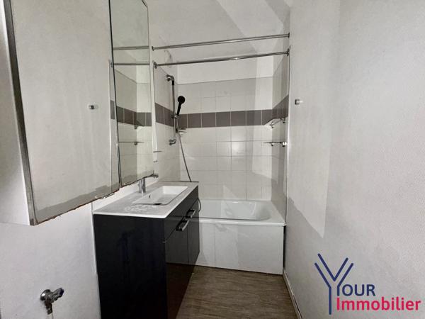 Appartement à vendre, 3 pièces - Meyzieu 69330