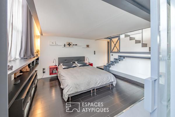 Loft d’architecte non meublé avec balcon et parking