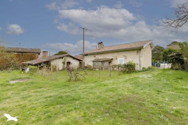 Maison 166 625 € Salles 6 p 154 m² DPE