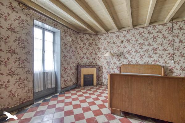 Maison 166 625 € Salles 6 p 154 m² DPE