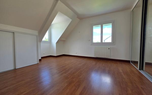 Maison à louer    5 pièces • 118 m2 Villiers-sur-Marne