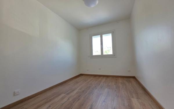 Maison à louer    5 pièces • 118 m2 Villiers-sur-Marne