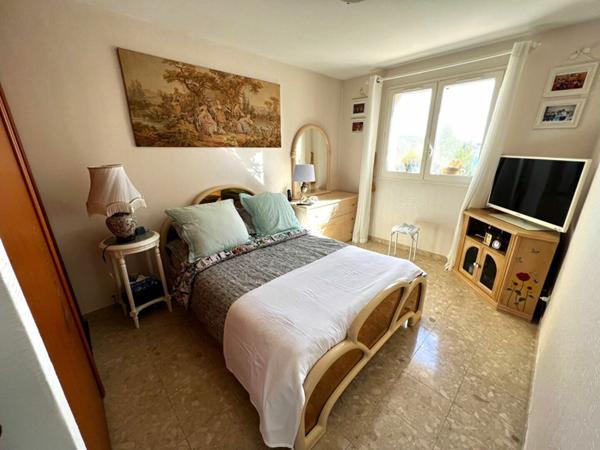 Maison à vendre    5 pièces •  Cagnes-sur-Mer