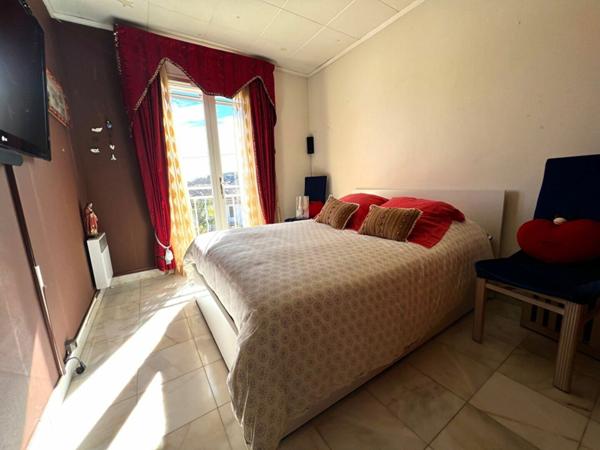 Maison à vendre    5 pièces •  Cagnes-sur-Mer