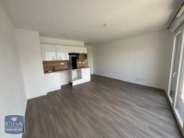 Appartement à louer 3 pièces 60.9m² Nantes (44300)