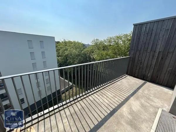 Appartement à louer 3 pièces 60.9m² Nantes (44300)
