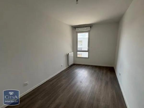Appartement à louer 3 pièces 60.9m² Nantes (44300)