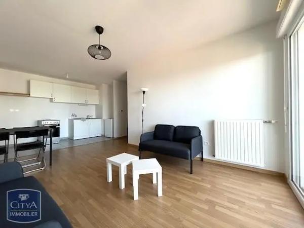Appartement à louer 3 pièces 56.93m² Nantes (44000)
