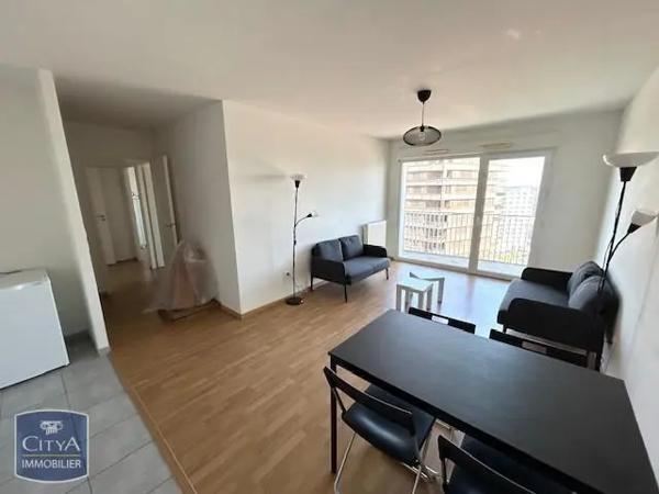 Appartement à louer 3 pièces 56.93m² Nantes (44000)