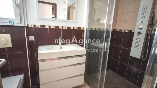 Appartement à DRAGUIGNAN, 83300 - 3 pièces 74m²