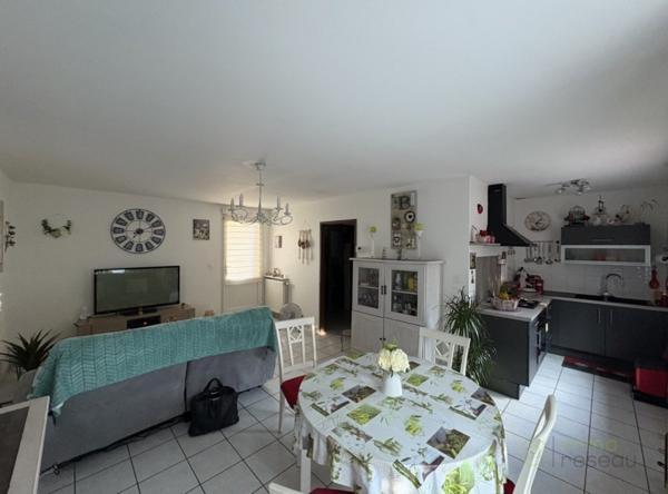 Appartement à SAINT DONAT SUR L'HERBASSE (26260)