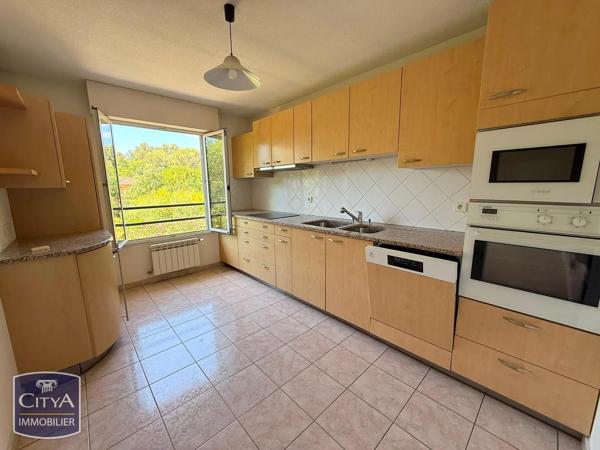 Appartement à vendre 7 pièces 169.9m² Nîmes (30900)