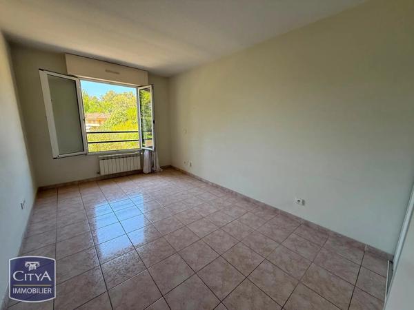 Appartement à vendre 7 pièces 169.9m² Nîmes (30900)
