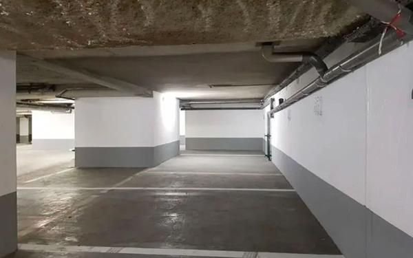 Stationnement à vendre    Marseille 9