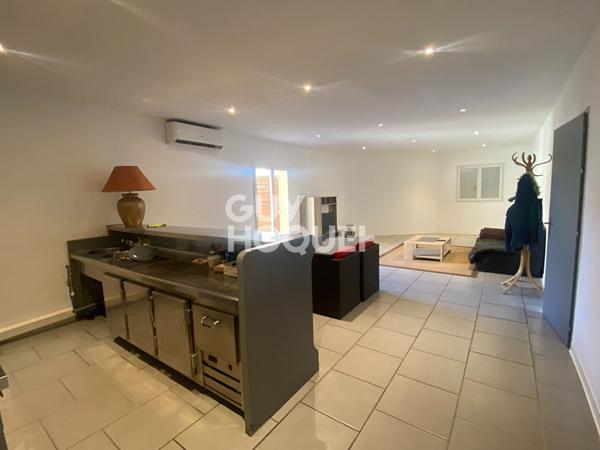 À louer local commercial lumineux + terrasse !