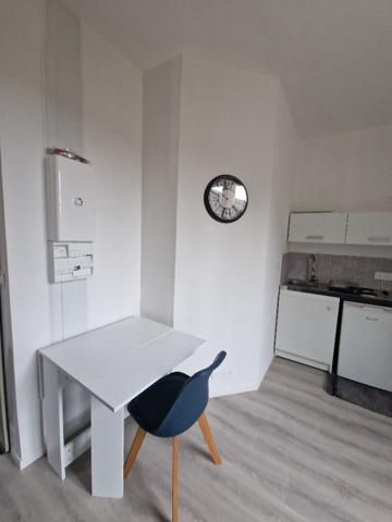 SEZANNE - Appartement en Duplex Meublé