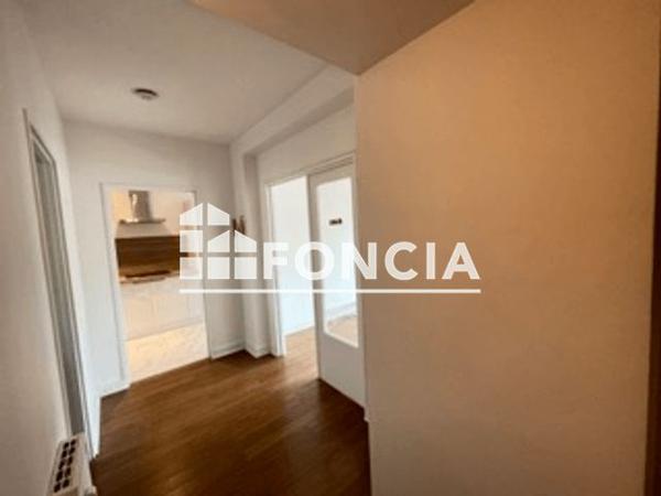 Location Appartement 3 pièces 80.65 m² - 140 RUE HOUDAN Sceaux 92330