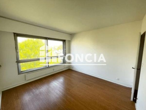 Location Appartement 3 pièces 80.65 m² - 140 RUE HOUDAN Sceaux 92330