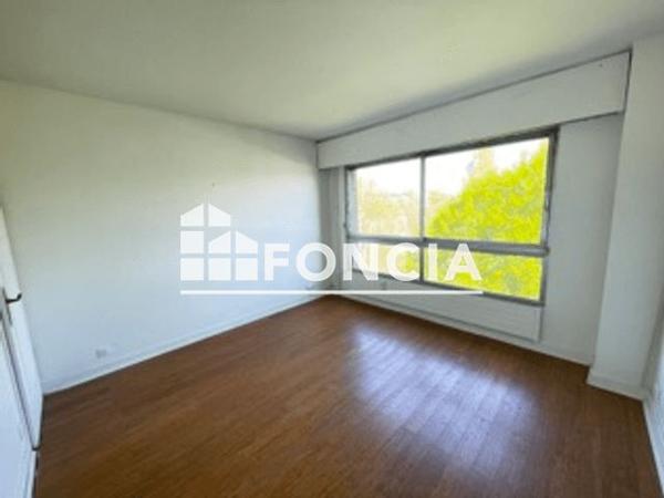 Location Appartement 3 pièces 80.65 m² - 140 RUE HOUDAN Sceaux 92330