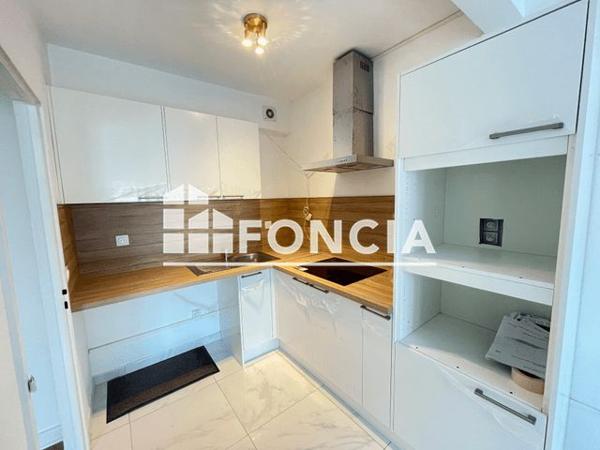 Location Appartement 3 pièces 80.65 m² - 140 RUE HOUDAN Sceaux 92330