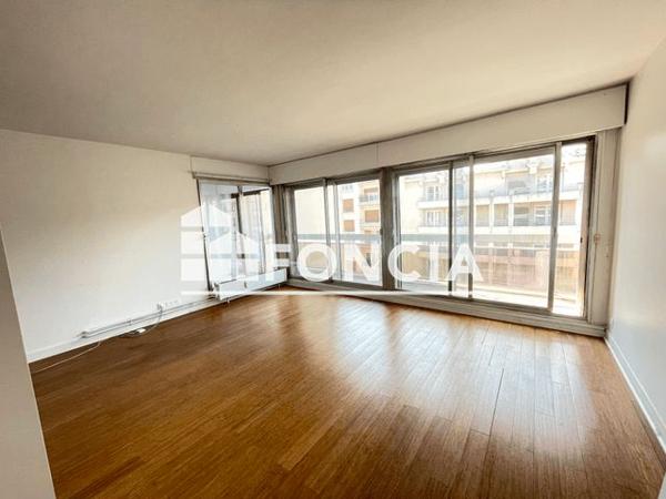 Location Appartement 3 pièces 80.65 m² - 140 RUE HOUDAN Sceaux 92330
