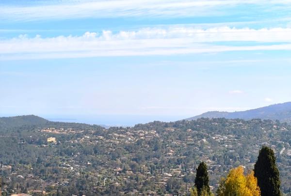 Spéracèdes (06530) NOUVEAU - Maison de Village Rénovée avec Jardin et Vue Mer