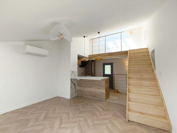 Spéracèdes (06530) NOUVEAU - Maison de Village Rénovée avec Jardin et Vue Mer